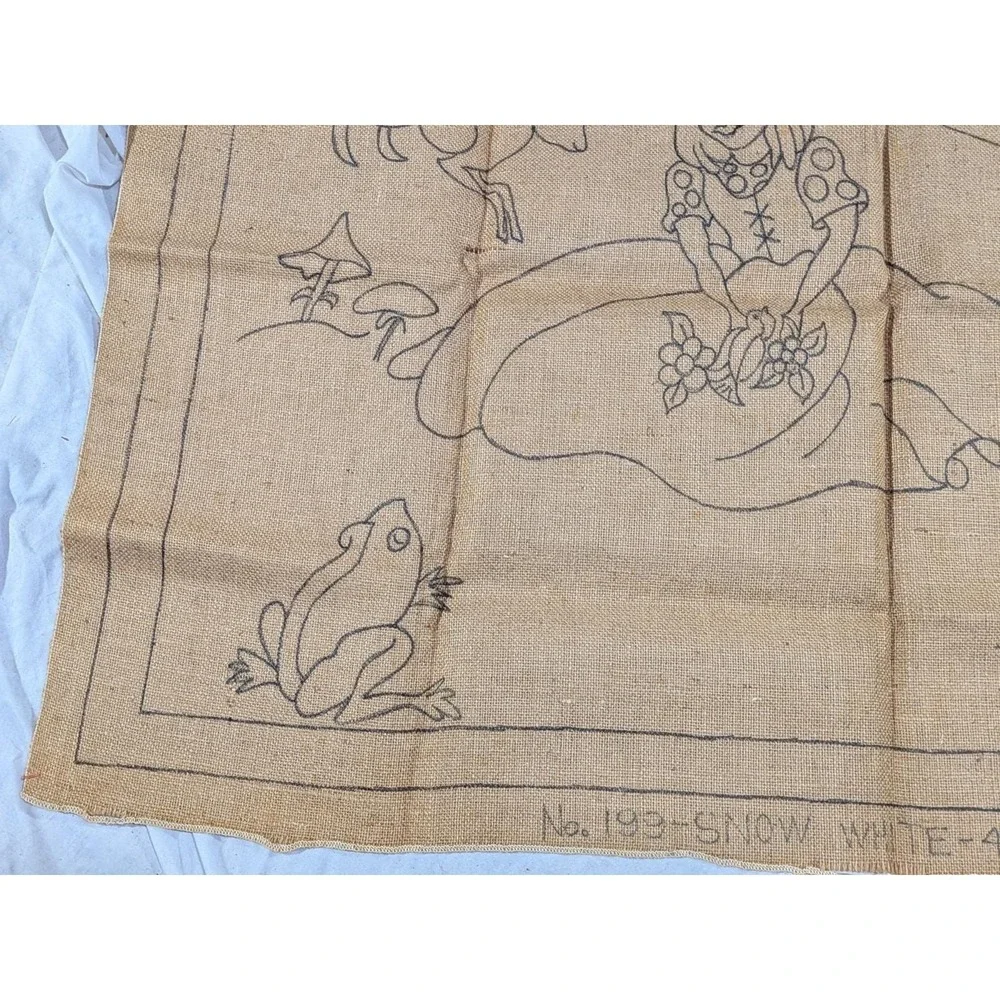 Rare Fraser Snow White Rug Hooking Pattern  30